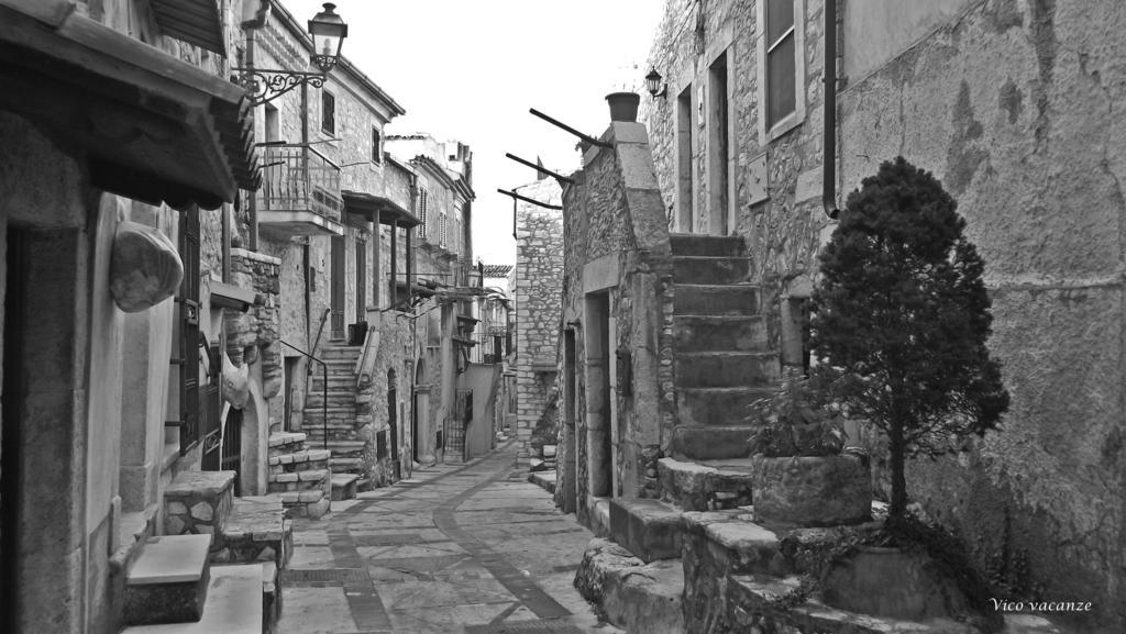 B&B Vico Vacanze Vico Del Gargano Eksteriør billede