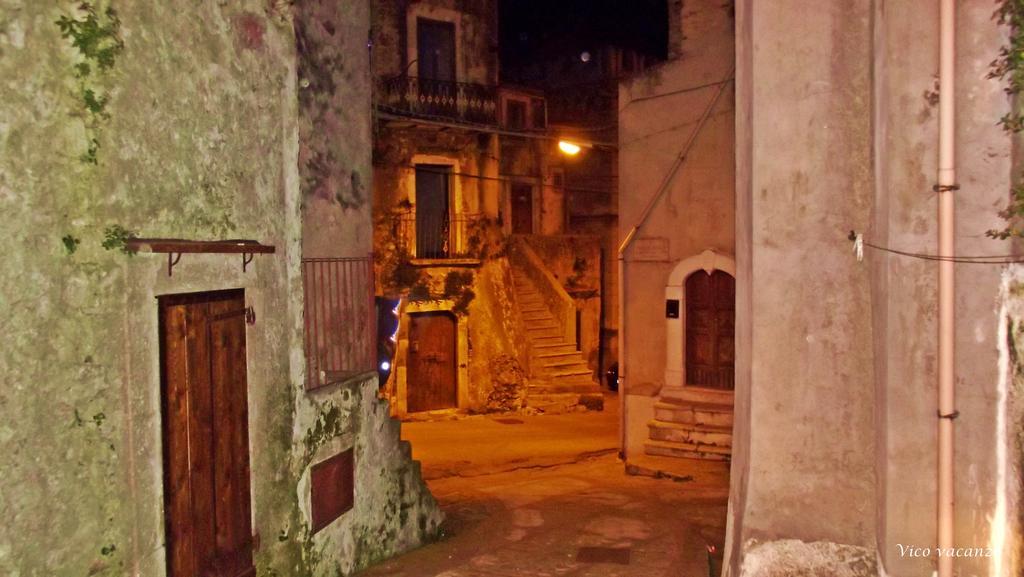 B&B Vico Vacanze Vico Del Gargano Eksteriør billede