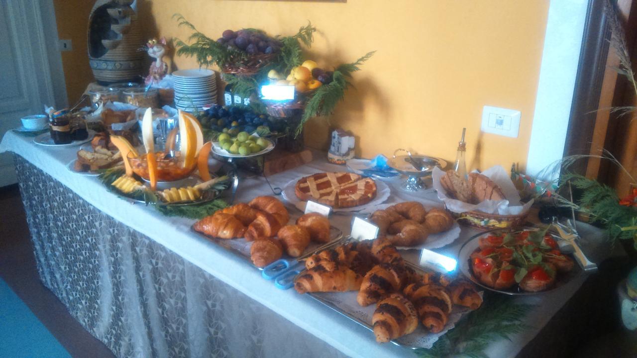 B&B Vico Vacanze Vico Del Gargano Eksteriør billede