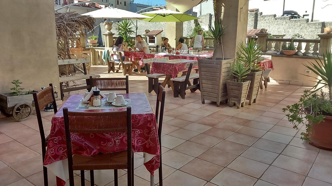 B&B Vico Vacanze Vico Del Gargano Eksteriør billede