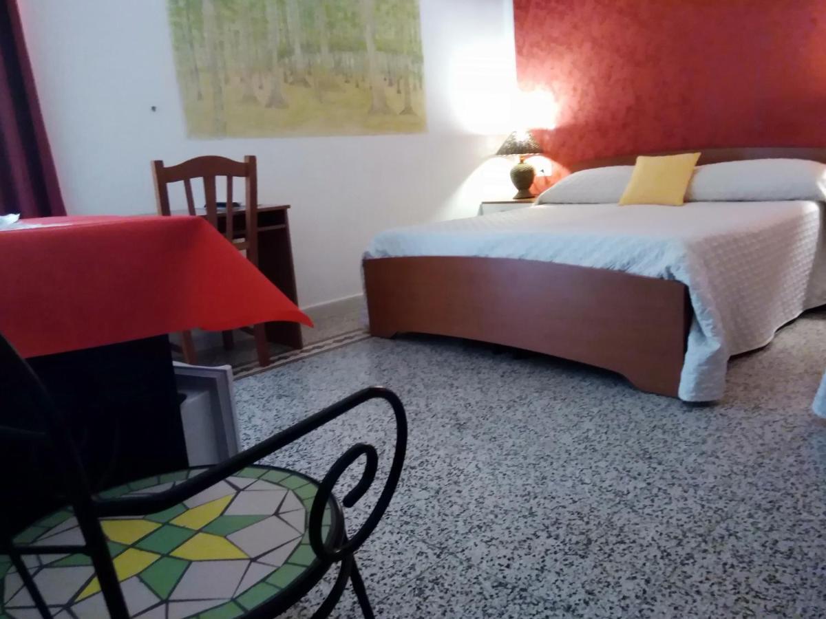 B&B Vico Vacanze Vico Del Gargano Eksteriør billede