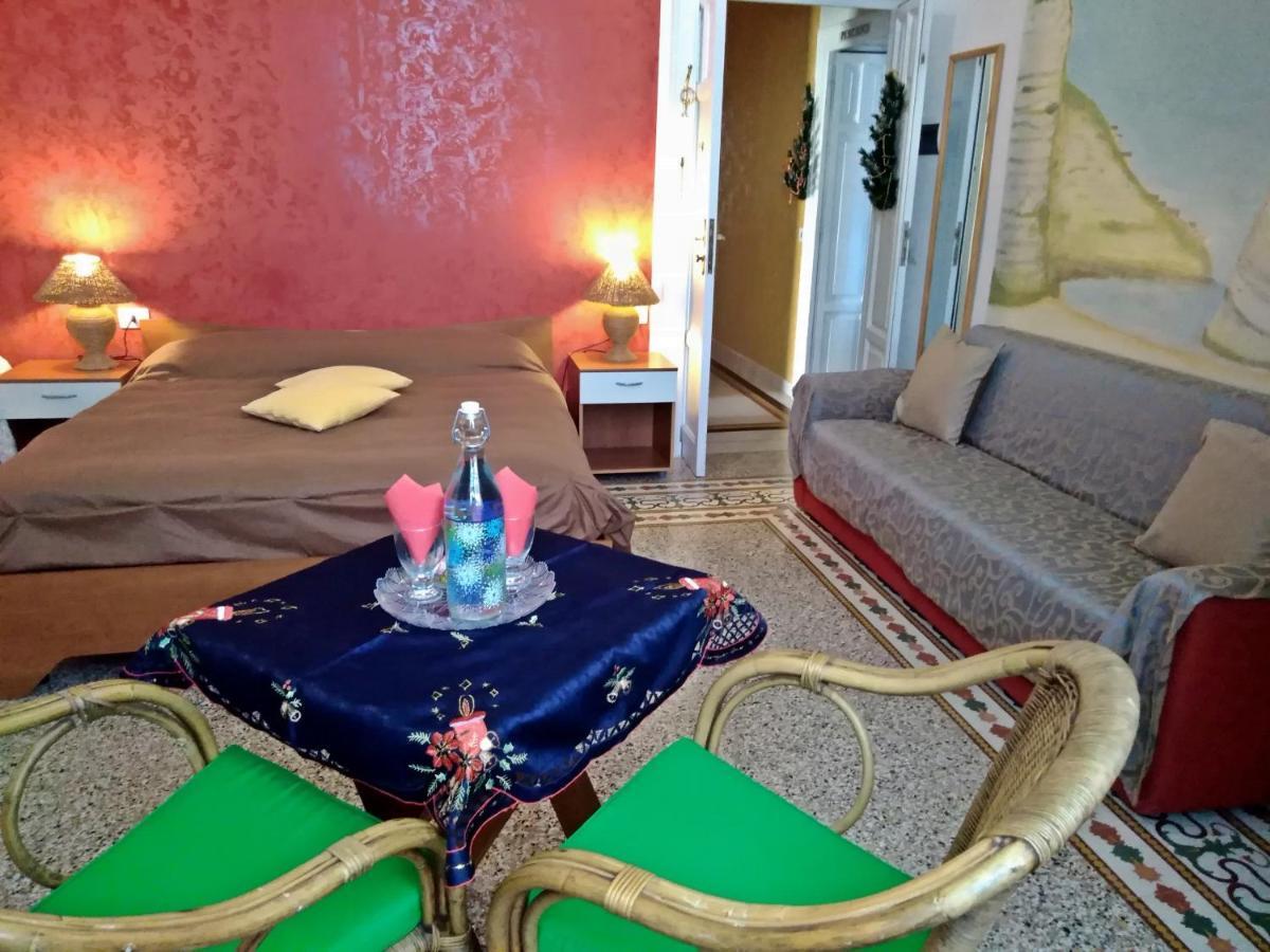 B&B Vico Vacanze Vico Del Gargano Eksteriør billede